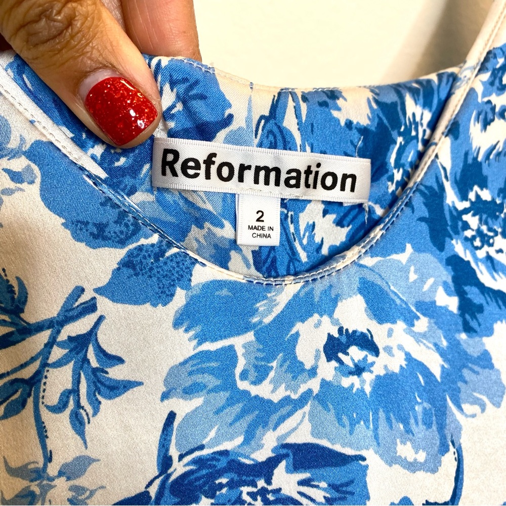 REFORMATION blue & white silk floral dress π - Picture 4 of 13